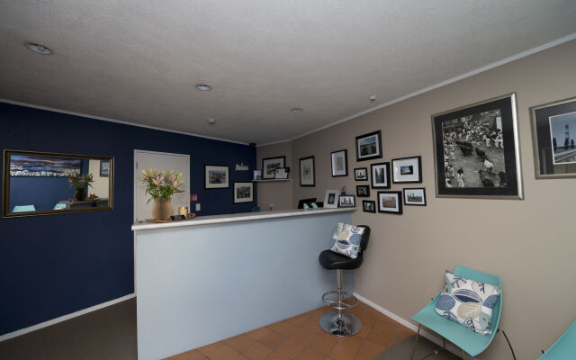 Wrights By The Sea Motel