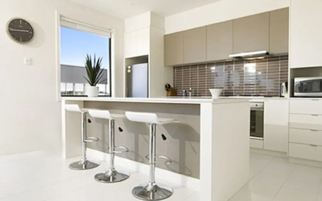 2 Sunset Place Torquay