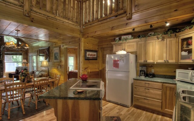 Living Waters 376 - Three Bedroom Cabin