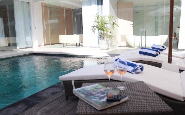 Alami Luxury Villa