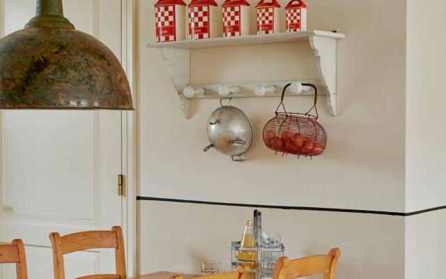 Holiday Home in Baarlo With Hot Tub