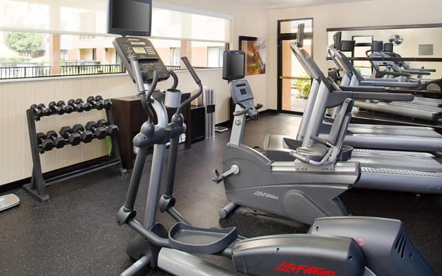 Courtyard by Marriott Houston Westchase