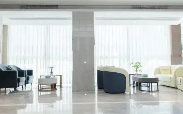 Star Hotel (Lishui High-speed Railway Station)