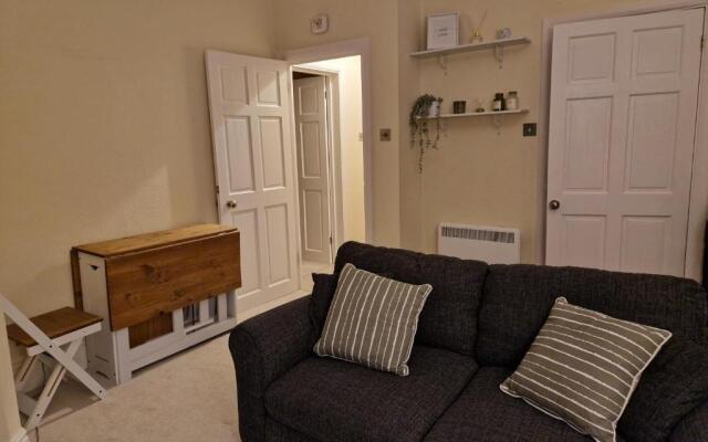 Lovely One Bed Apartment in Guildford