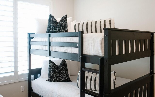 Magnolia by Freedom Vacation Rentals