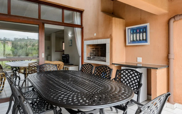 San Lameer Villa Rentals 2529