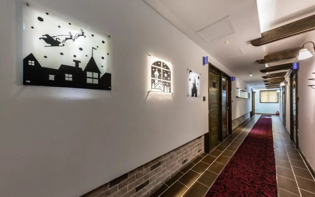 Chungju Toronto Hotel