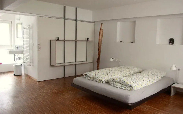 Basel Backpack - Urban Hostel Culture