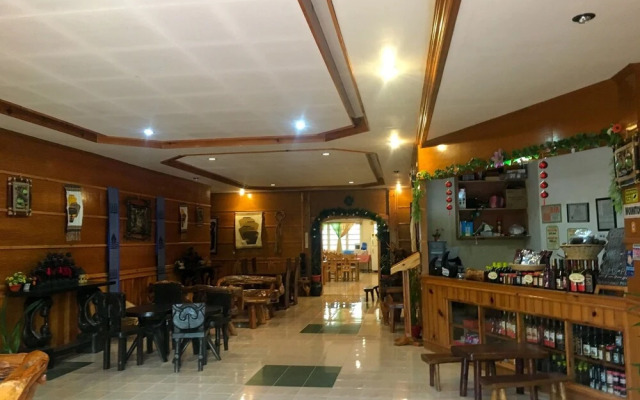 Rusty Nail Inn And Cafe