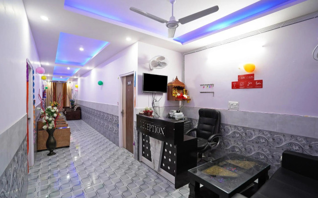 OYO 46441 Five Star Residency