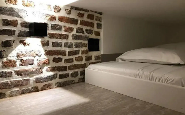 Studio Cinq Diamants, Neuf Tout équipé