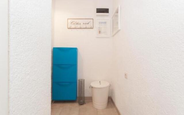 Guesthouse F