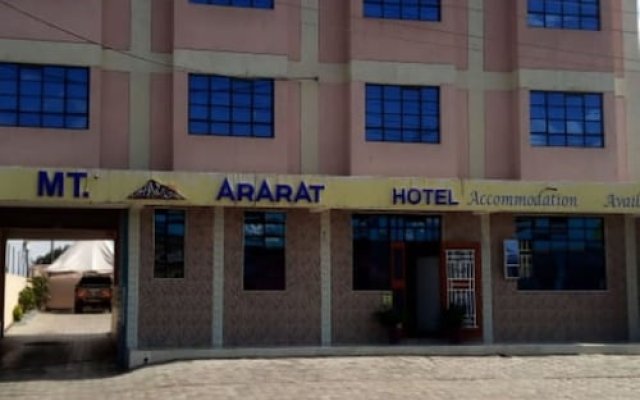MT Ararat Hotel