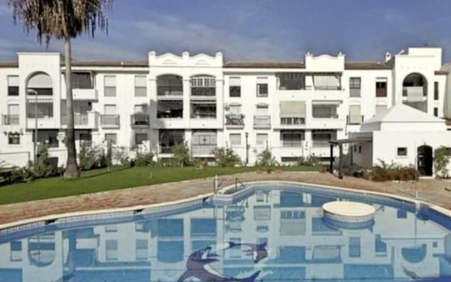 Apartment with 2 Bedrooms in Motril, with Pool Access And Wifi - 700 M From the Beach