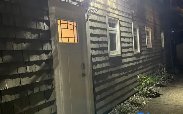 May’s house in Kerrisdale