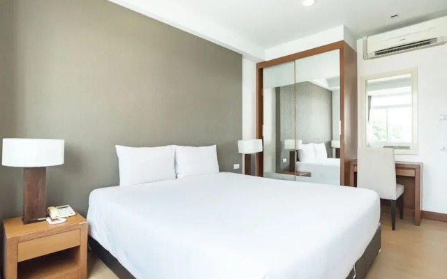 The Lavish Residence by Favstay