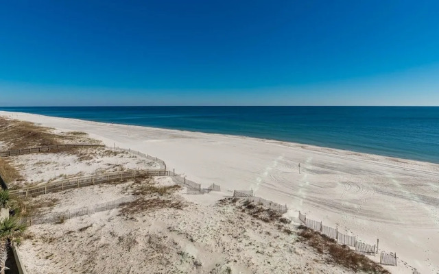 Phoenix Ix 505 3 Bedroom Condo