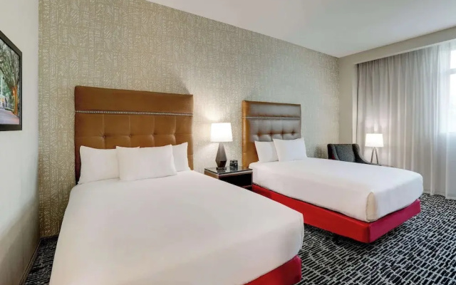 Drury Plaza Hotel Savannah Pooler