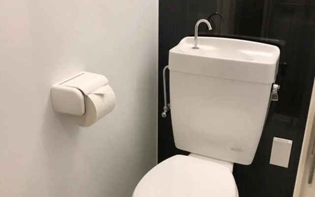 GEORGE HOUSE in Tsuji