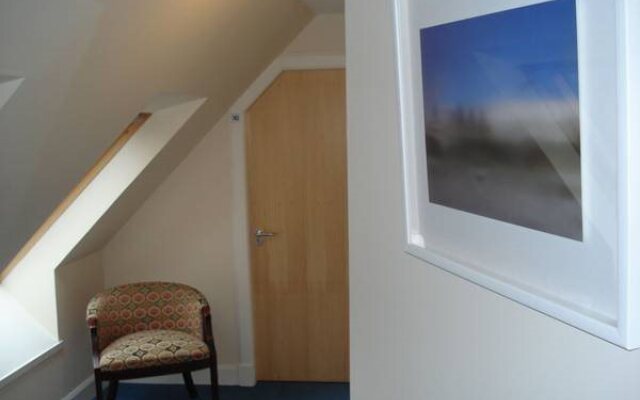 Edinburgh Lodges