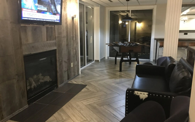 CrestHill Suites SUNY University Albany