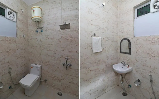 Hotel Clouds 21 By OYO Rooms