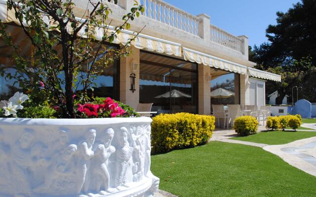 Hotel Bonsol