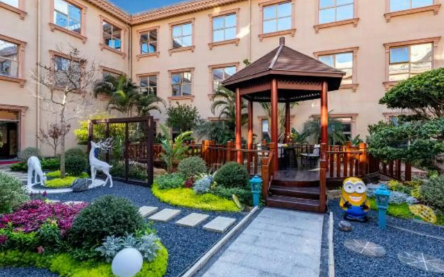 Yuzhou Hotel