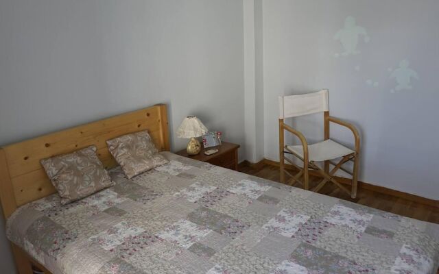 Immaculate 2-bed Apartment in Zografou