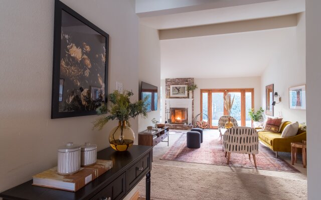 Marigold by Avantstay Warm & Stylish Home in Wine Country w/ Pool
