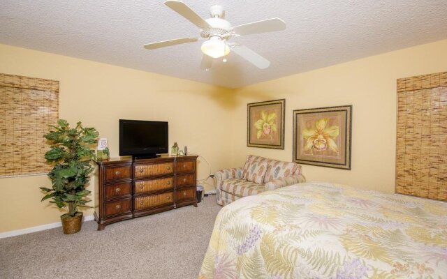 Avery's Beach Bungalow