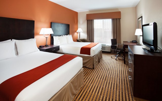 Holiday Inn Express & Suites Charlotte Southeast - Matthews, an IHG Hotel