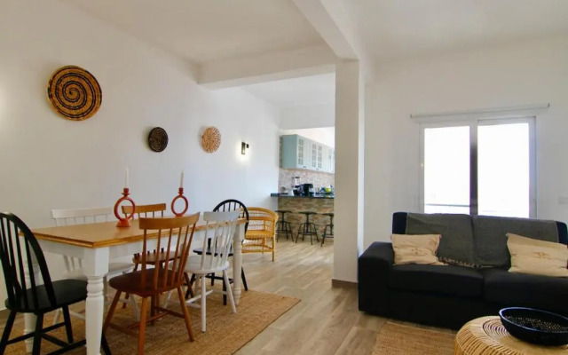 Lagoa Central by Homing