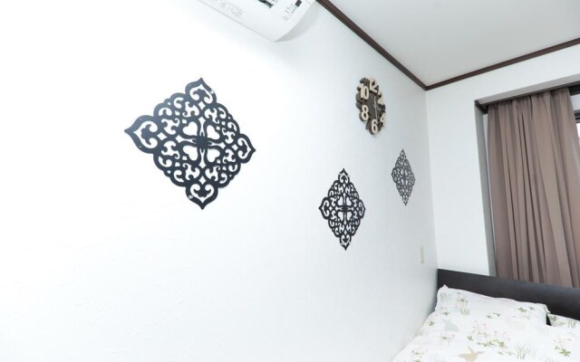 Omotenashi Usagi Hostel (15-13~18)