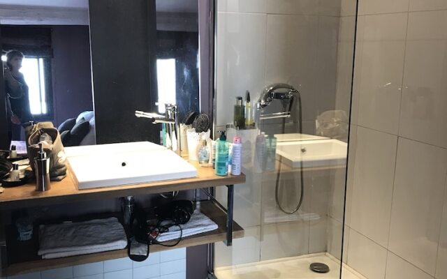 Les Chambres de lAbbaye