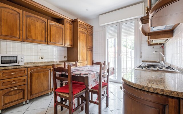 Giorgi Homes - Family Apartment