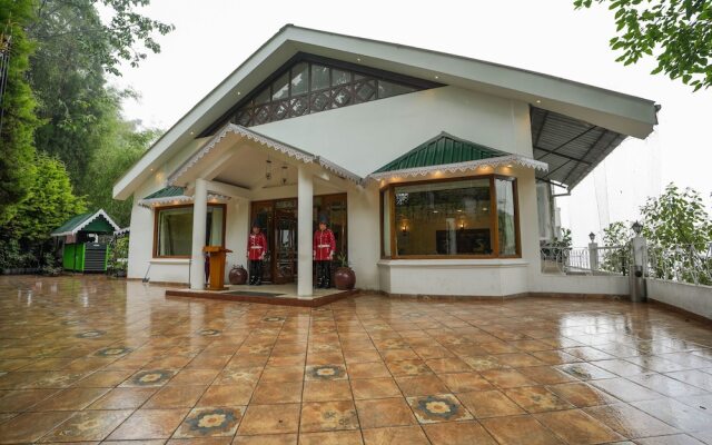 Summit Lillium Hotel & Spa