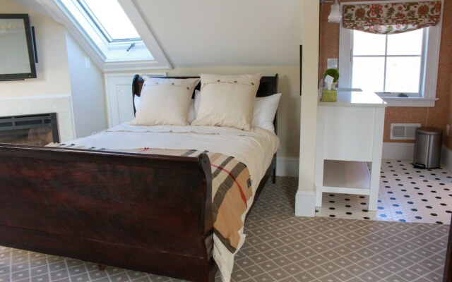 Inn at Mary's Land Farm