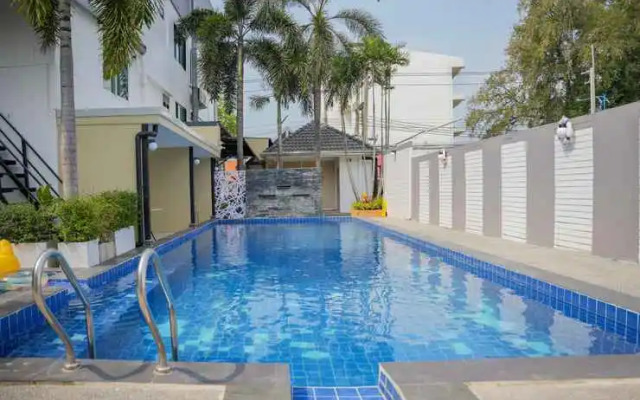 R2 Bed and Pool Kanchanaburi
