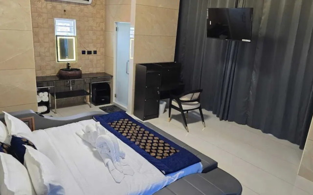 W & H View Residency