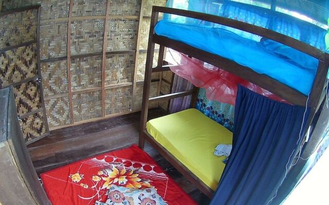 Footprints Homestay - Hostel - Adults Only