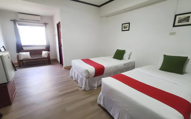 Thana Hotel & Guesthouse