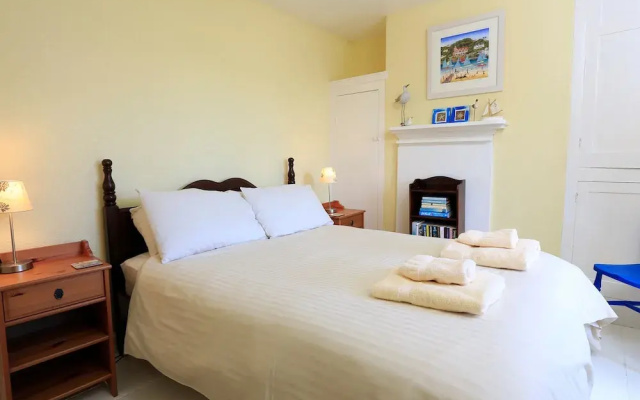 Aune Cottage