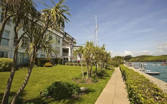 4 The Salcombe