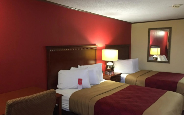 Econo Lodge Norwalk