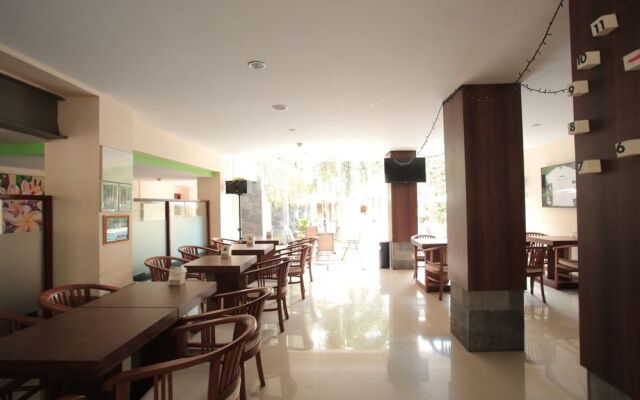 RedDoorz Premium @ Karang Tenget Tuban