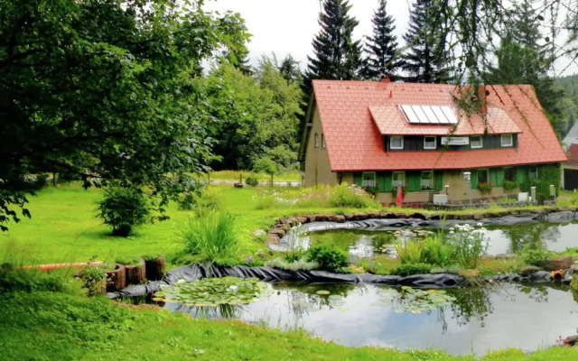 Apartment in Bad Tabarz in the Forest