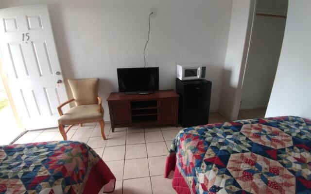 Anchor Motel & RV Park