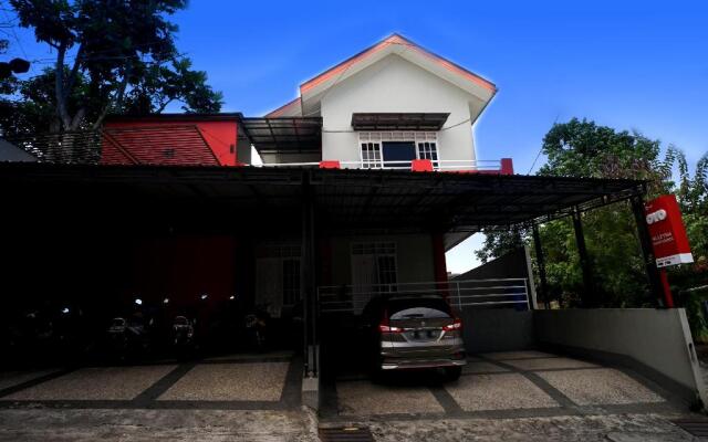 OYO 1007 Alletha Guest House 2