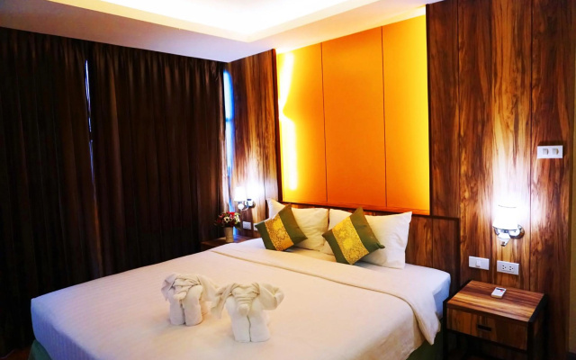 Saint Tropez Beach Resort Hotel – Guest Rooms – Tha Mai